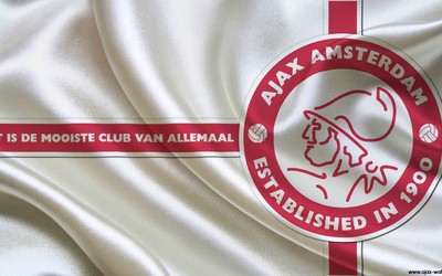 海博电竞精华-佩洛娃伤退球队立马崩盘